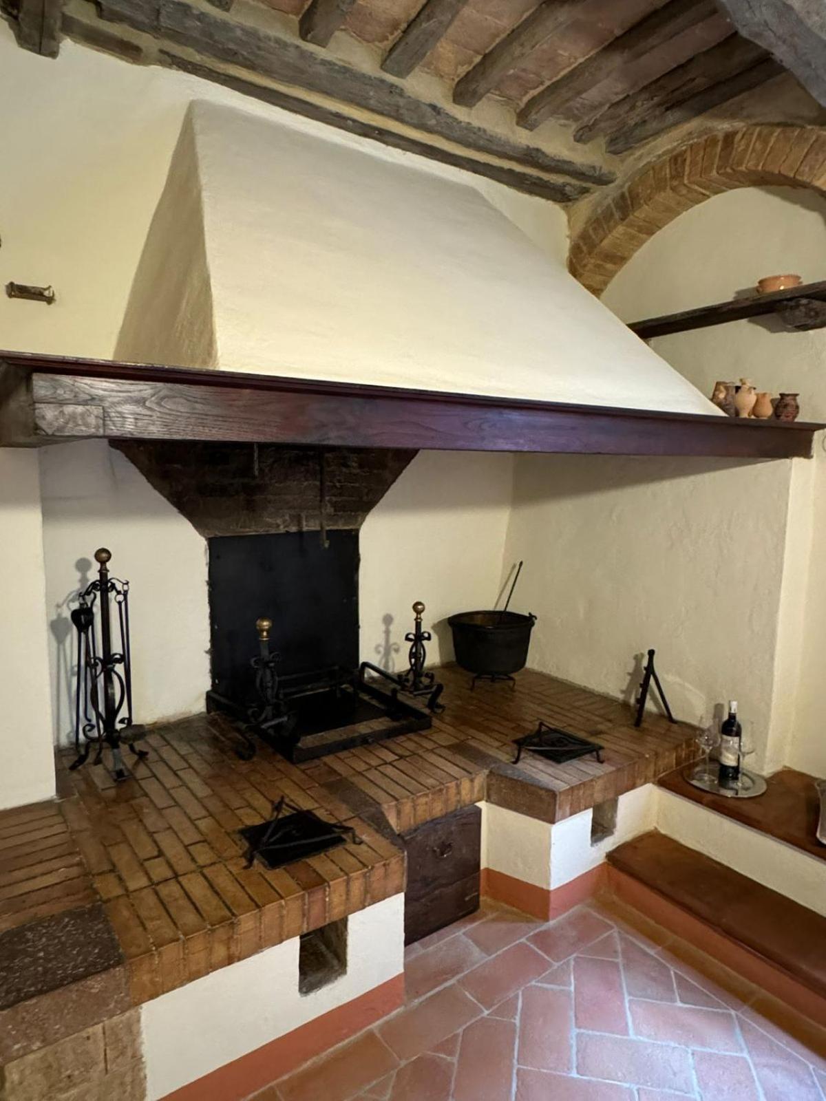 Le Nicchie Villa Montalcino Bagian luar foto