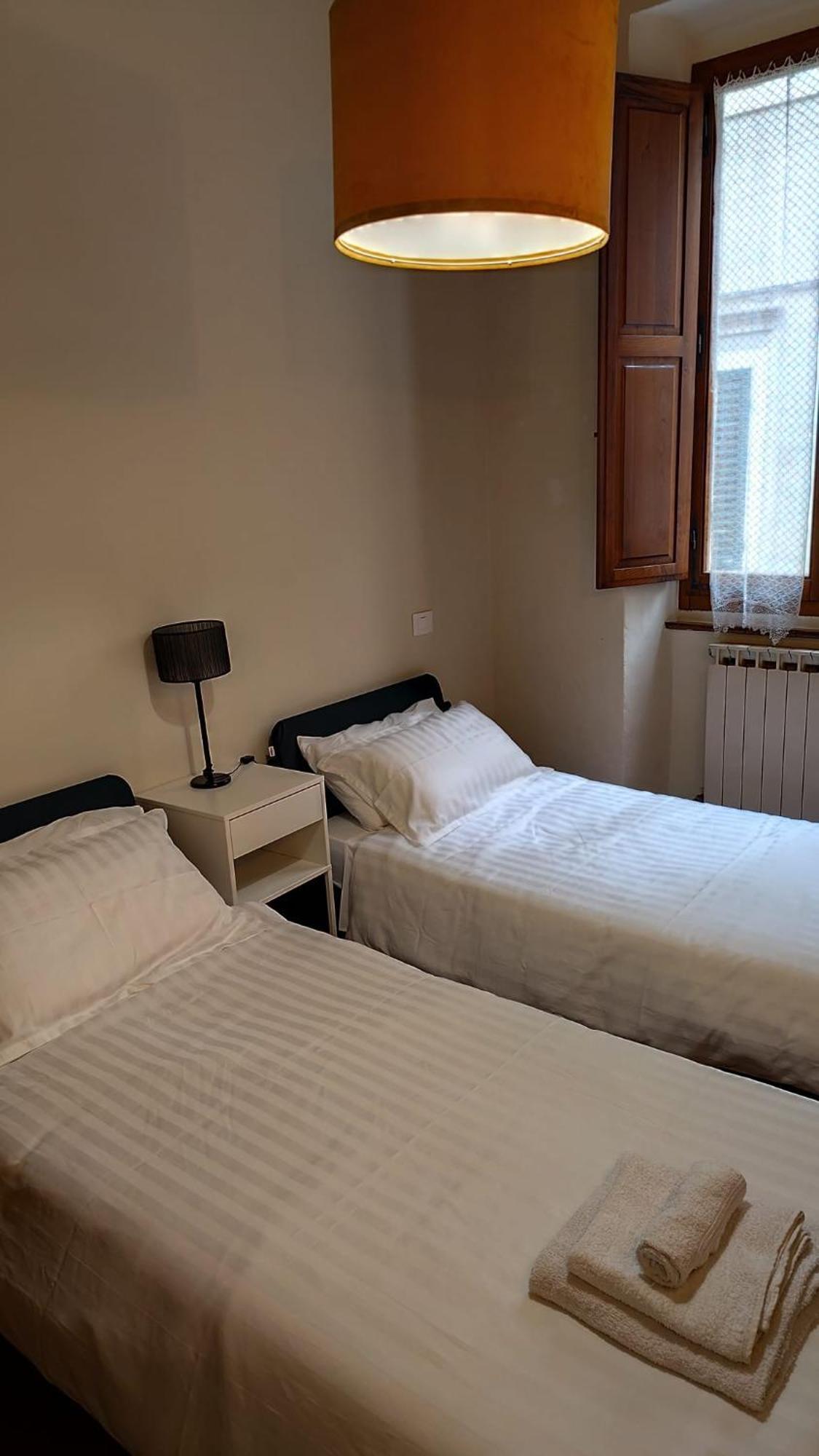 Le Nicchie Villa Montalcino Bagian luar foto